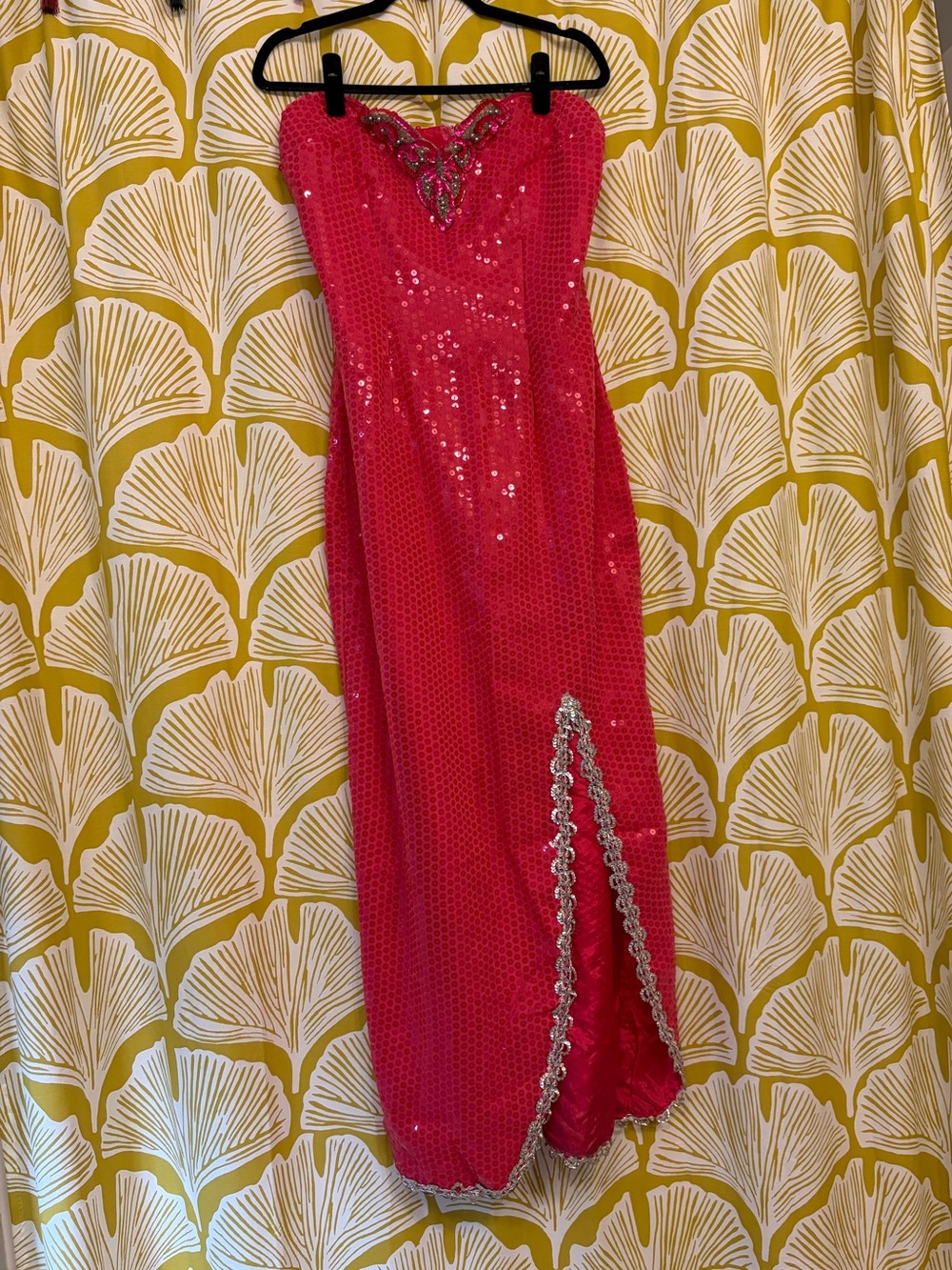 Vintage 80’s hot pink magenta sequin dress with silver detailing
